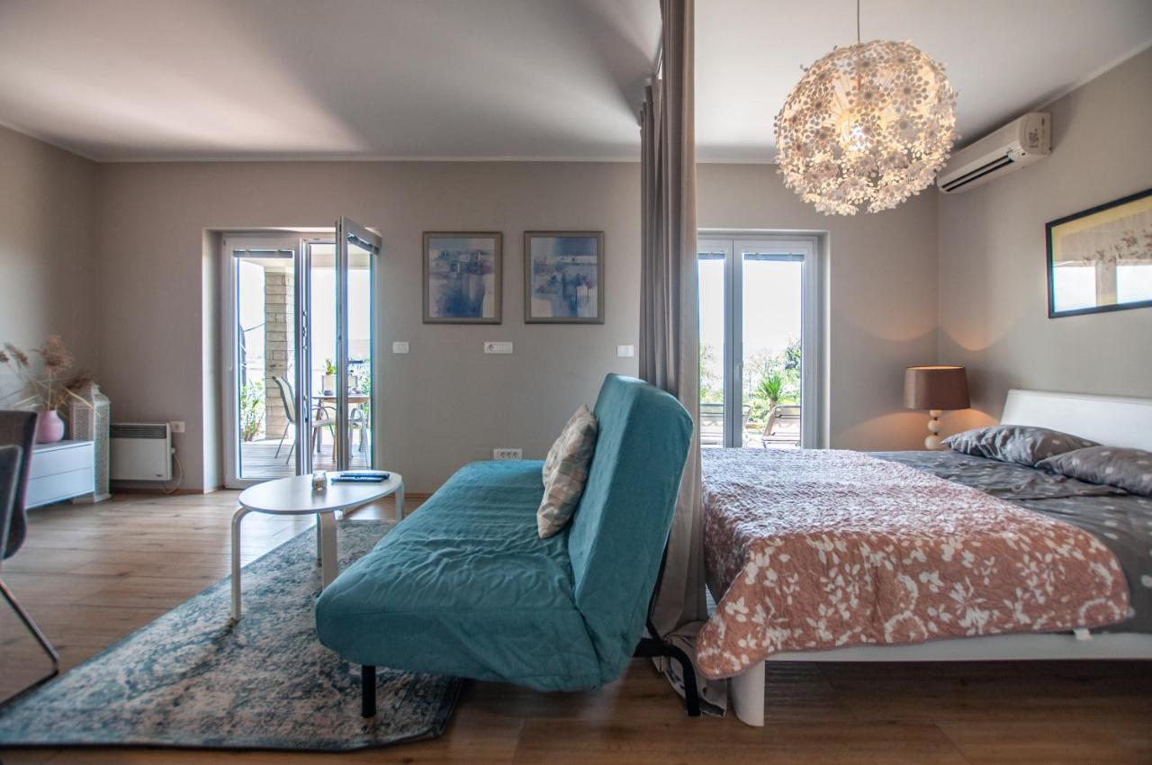 Sea View Apartments Debeli Rtic Ankaran Luaran gambar