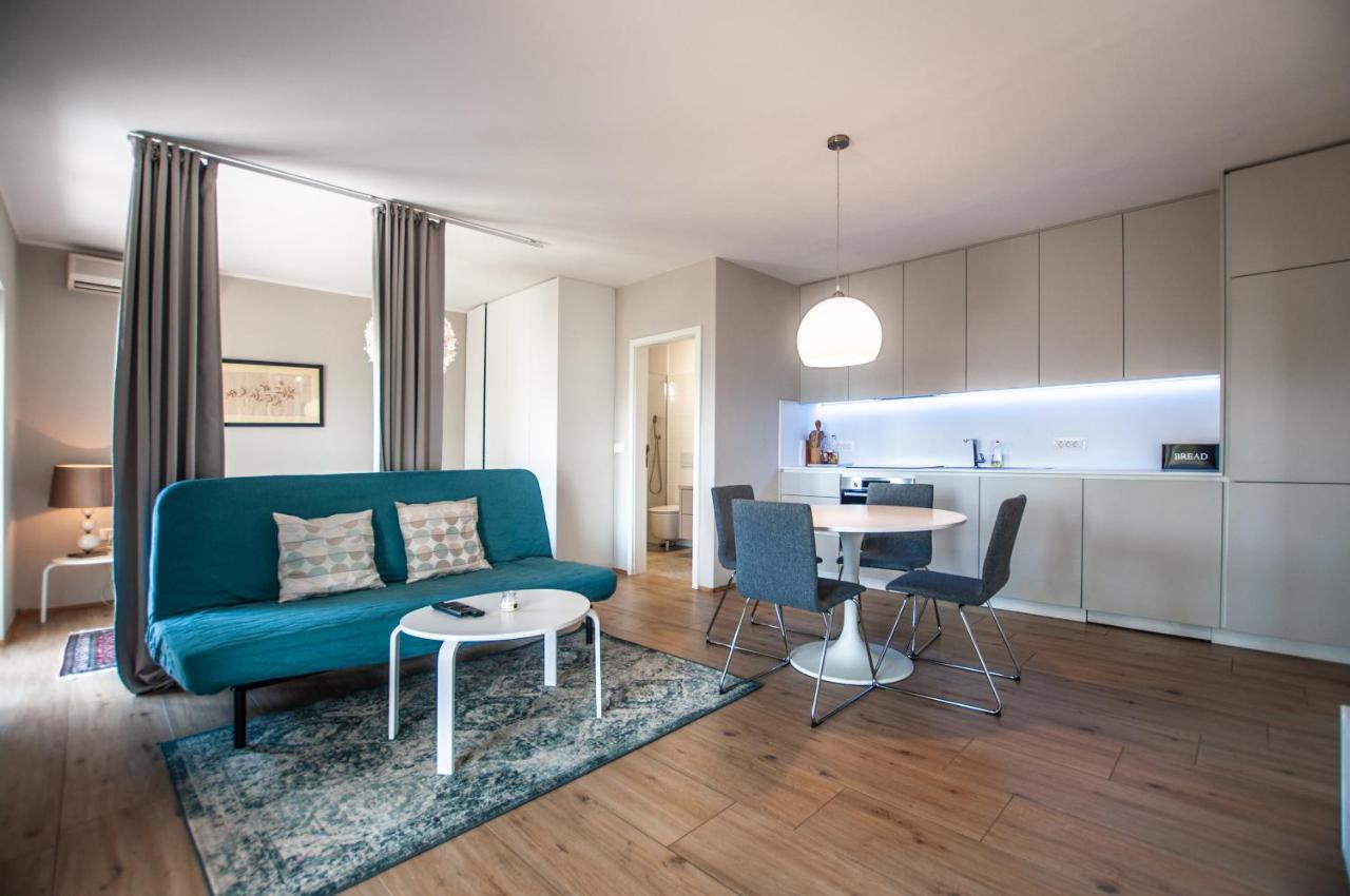 Sea View Apartments Debeli Rtic Ankaran Luaran gambar