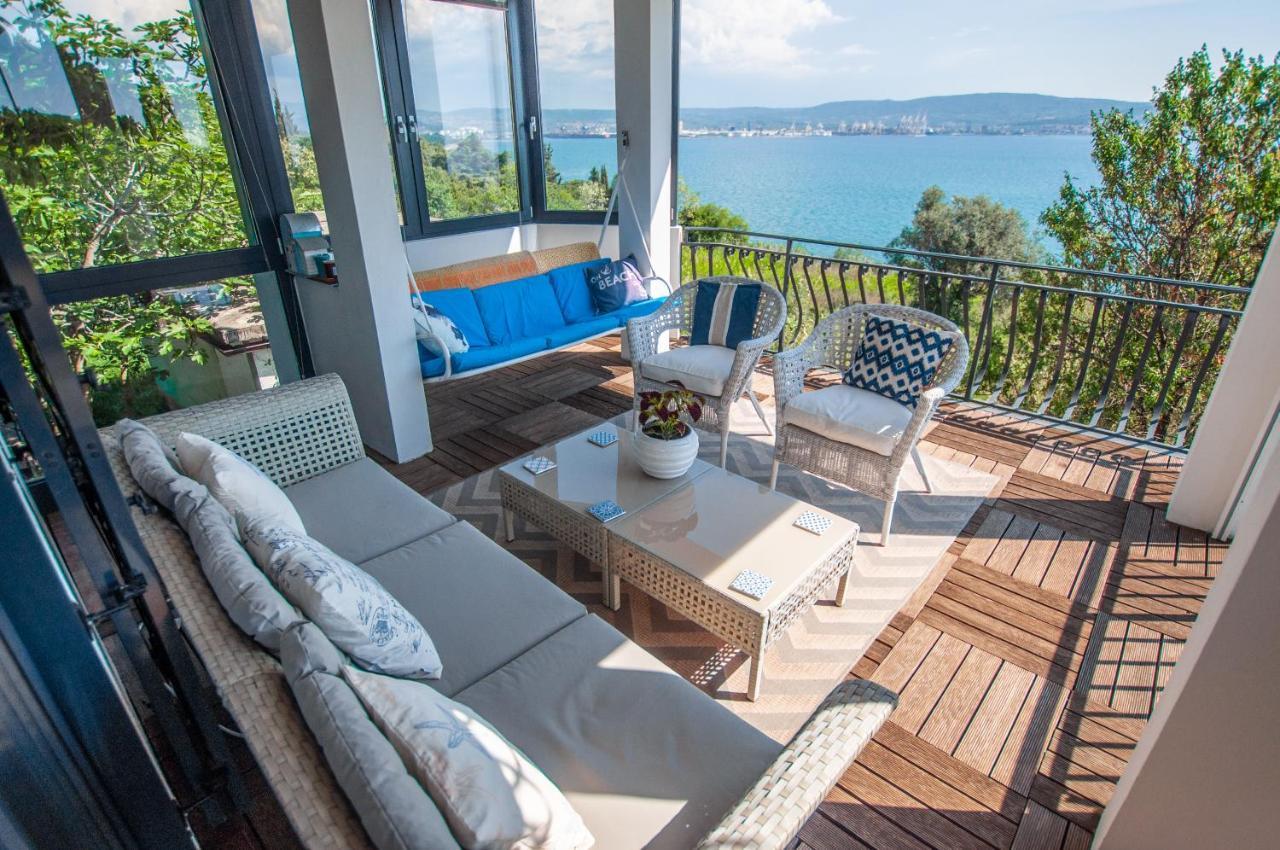 Sea View Apartments Debeli Rtic Ankaran Luaran gambar